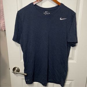 Nike The Nike tee short sleeve dry fit t-shirt